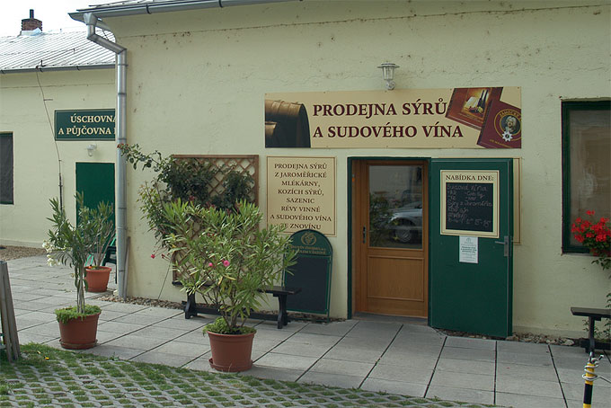 Wine shop